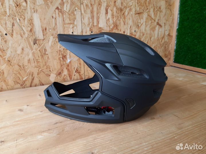 Велошлем взрослый фулфейс