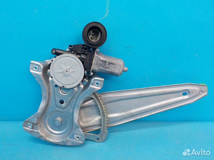 Стеклоподъемник задний левый toyota Auris (E15) 20