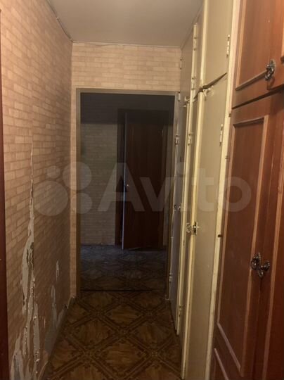 3-к. квартира, 64 м², 1/5 эт.