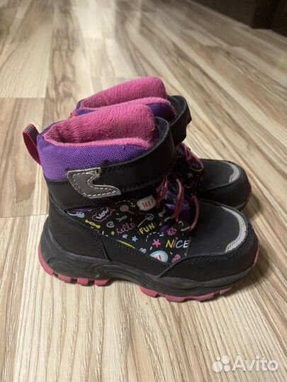 Ботинки на девочку 26 размер
