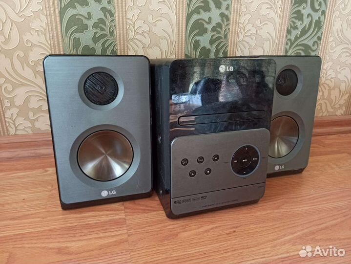 Музыкальный центр lg