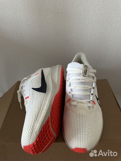 Беговые кроссовки Nike Pegasus 40