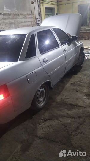 ВАЗ 2110 1.8 МТ, 2003, битый, 70 000 км