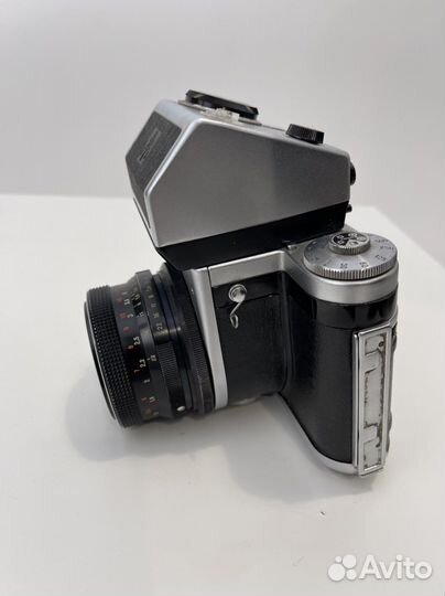 Плёночный фотоаппарат Pentacon six TL