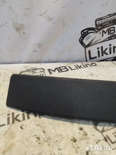 Накладка торпедо Mercedes W221 Rest