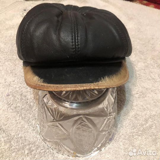 Кепка кожаная зимняя