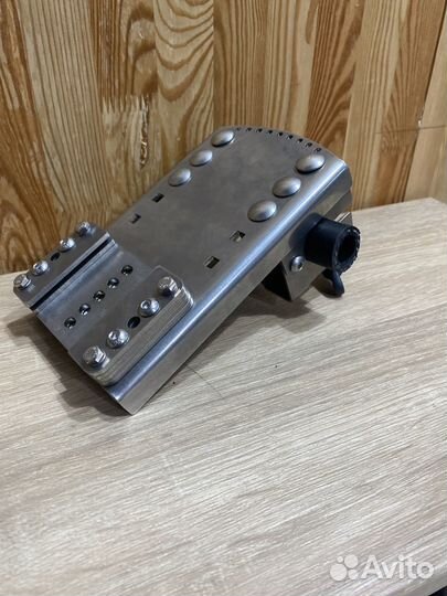 Крепление на Рейлинг кронштейна ротатора Кракен