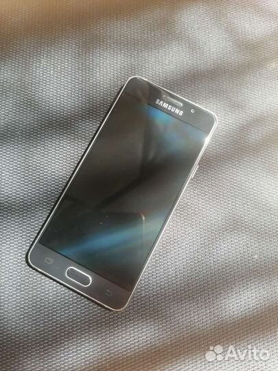 Телефон Samsung galaxy a3