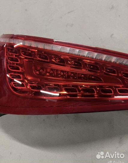 Задний левый фонарь audi q5 8r дорестайлинг
