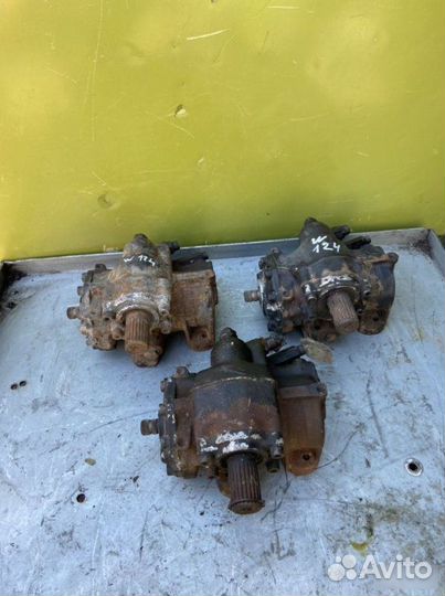 Редуктор гур Mercedes E-Class W124