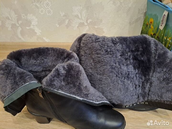 Сапоги женские зимние 40