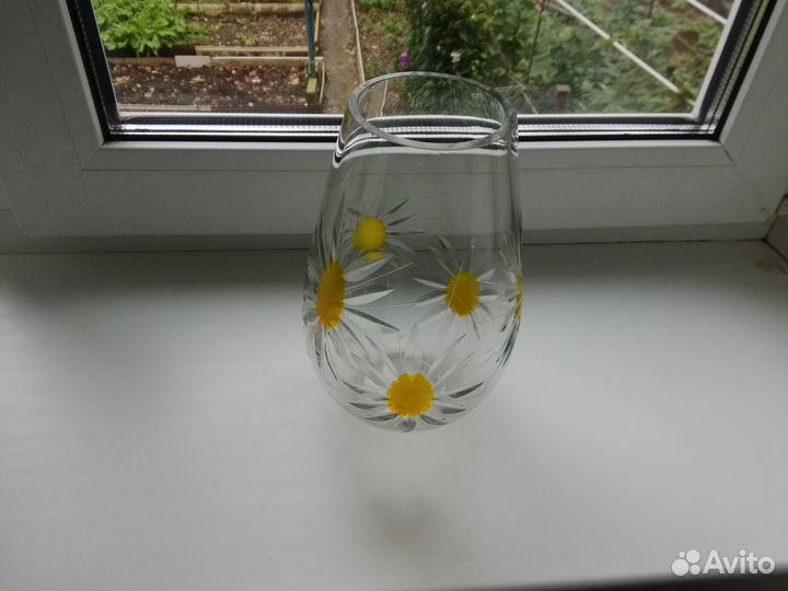 Ваза резная редкая