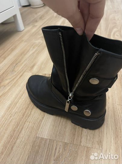 Сапоги женские италия, натуральная кожа 37,5