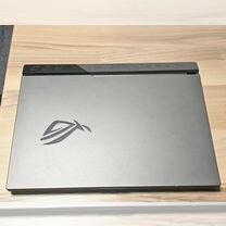 Asus ROG Strix G15 (G513QM-HF070)