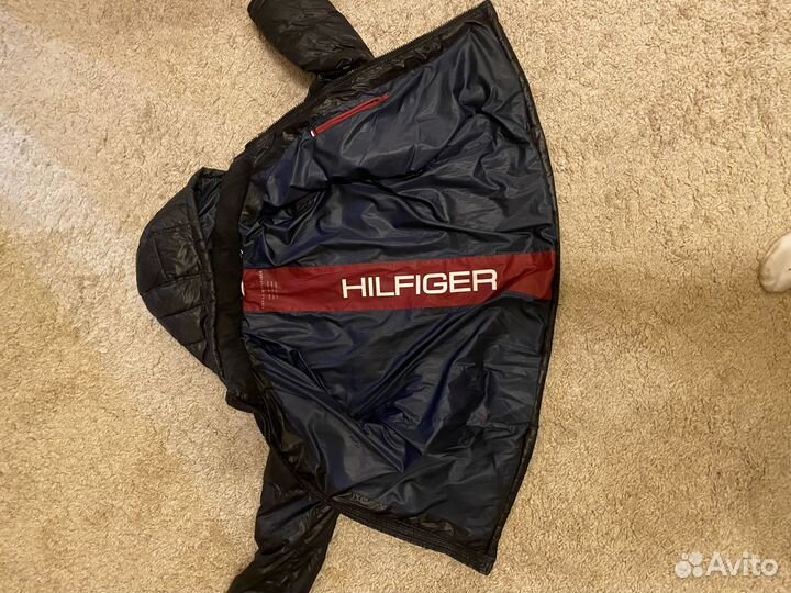 Tommy hilfiger куртка