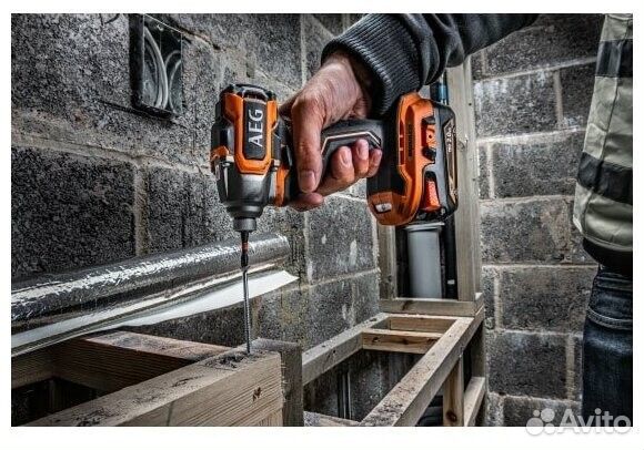 Гайковерт AEG BSS18SBL-0 (4935472278)