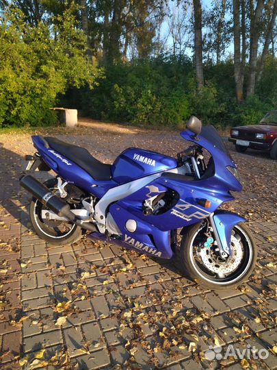 Yamaha YZF 600R