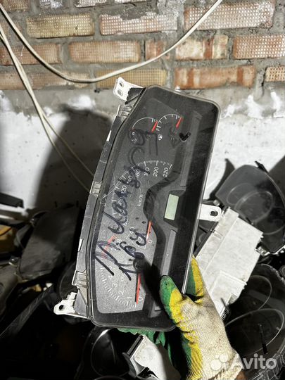 Панель приборов mitsubishi lancer 9