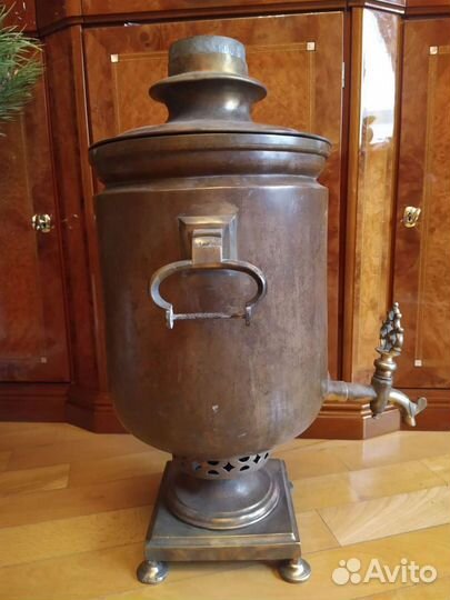 Старинный самовар