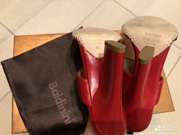 Босоножки Baldinini