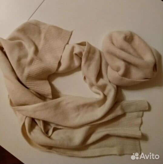 Комплект новый шапка+шарф