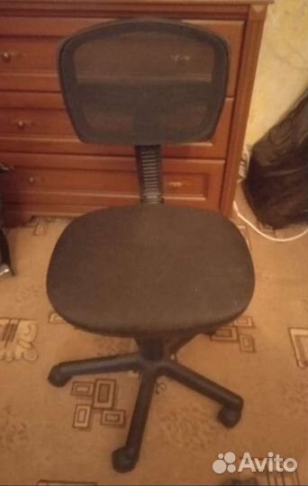 Компьютерное кресло