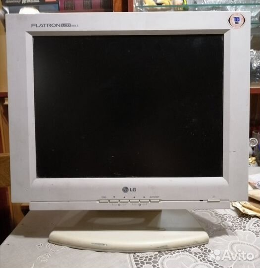 Монитор LG