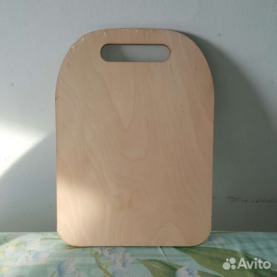 Доска новая разделочная