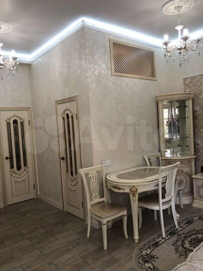 2-к. квартира, 37 м², 1/3 эт.