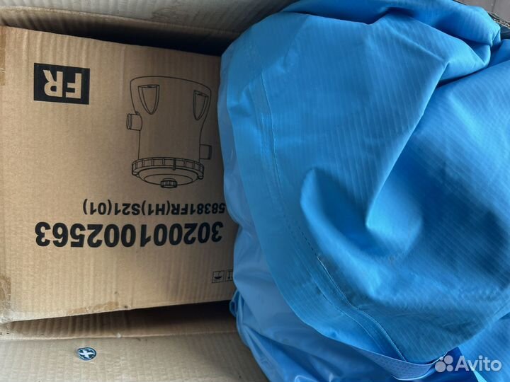 Надувной бассейн