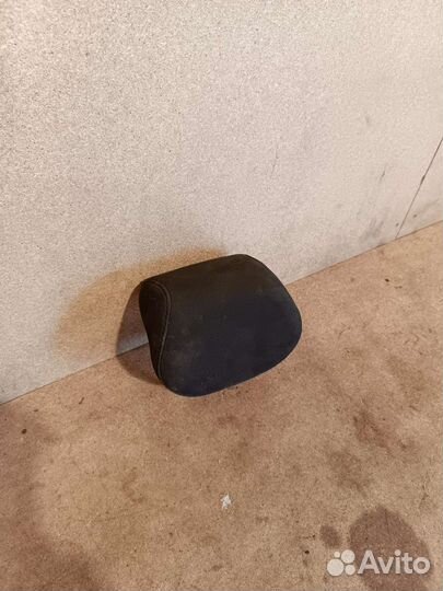 Подголовник заднего сиденья Kia Rio 3 Solaris