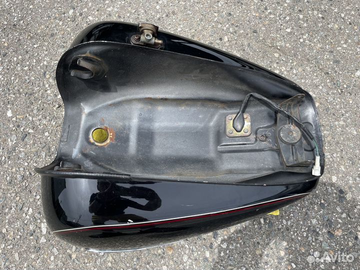 Бензобак бак Yamaha XVS 400 Drag Star