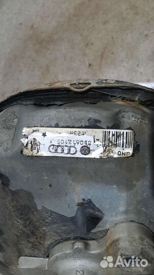 Вакуумник тормозной с гтц 2.4 Audi A4 B5