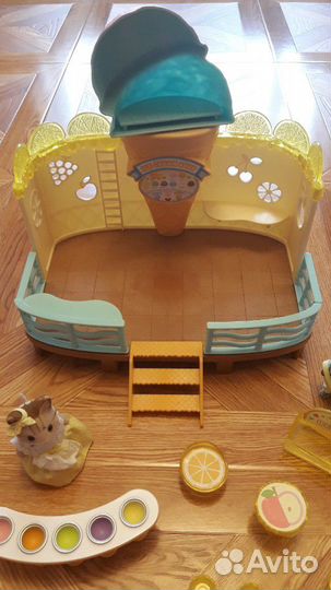 Зайчики sylvanian и кафе мороженое