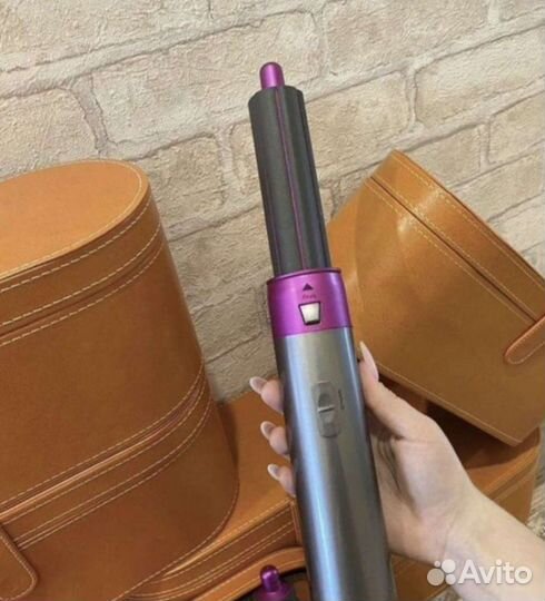 Стайлер dyson новый