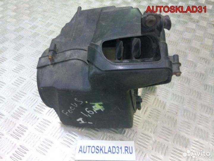 Корпус воздушного фильтра Ford Focus 2 7M519600BF