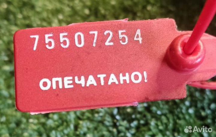 Корпус масляного фильтра Opel Insignia 2.0 2009