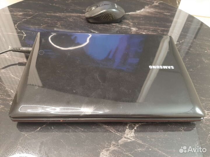 Нетбук Samsung n150