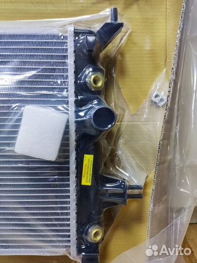 Радиатор охлаждения Opel Astra G zafira-A