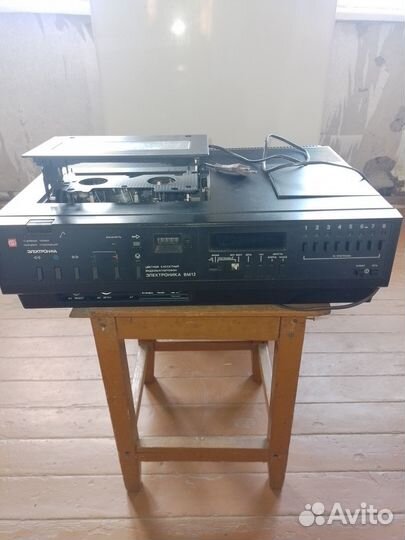 Видеомагнитофон