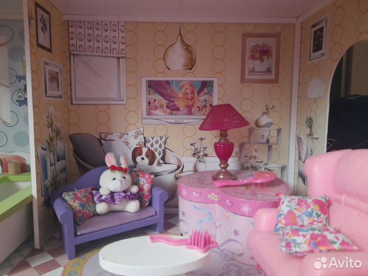 Домик кукольный