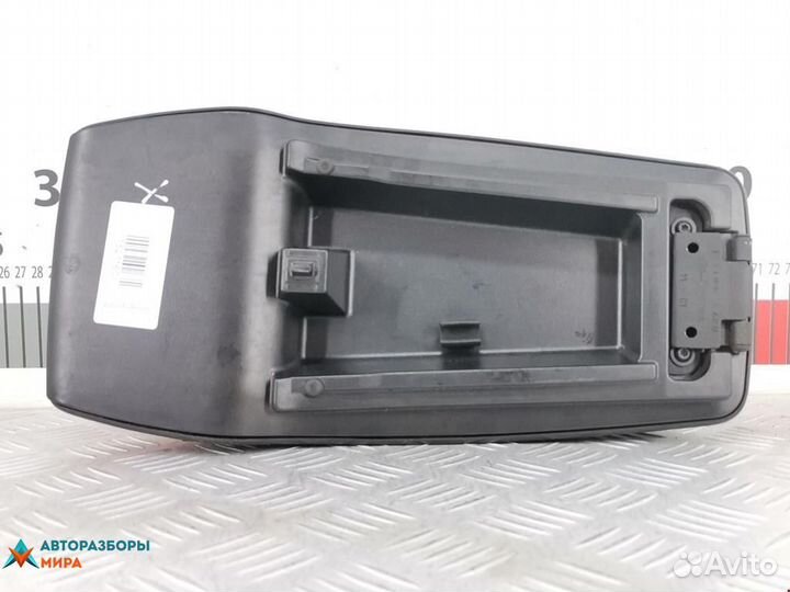 Подлокотник Ford Mondeo 3 2002 1145125