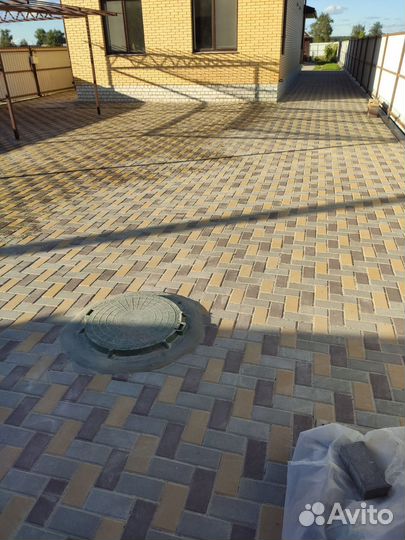 Укладка тротуарной плитки