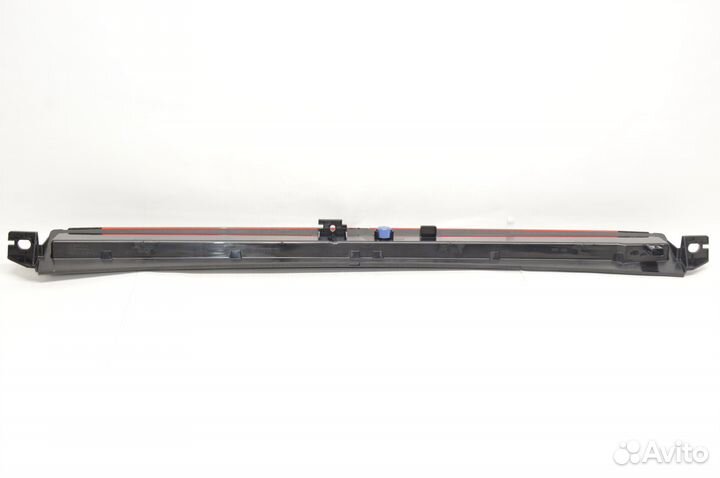 Дополнительный стоп сигнал volvo XC90 c 15г