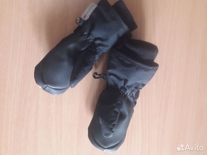 Тёплые варежки H&M