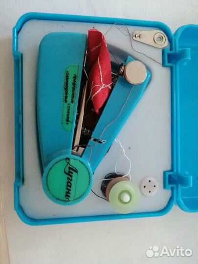 Мини швейная машинка