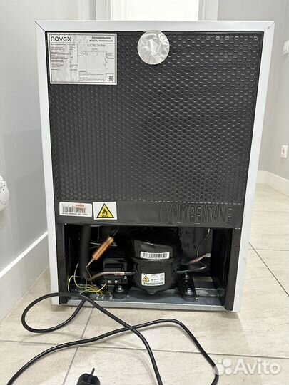 Минихолодильник новый