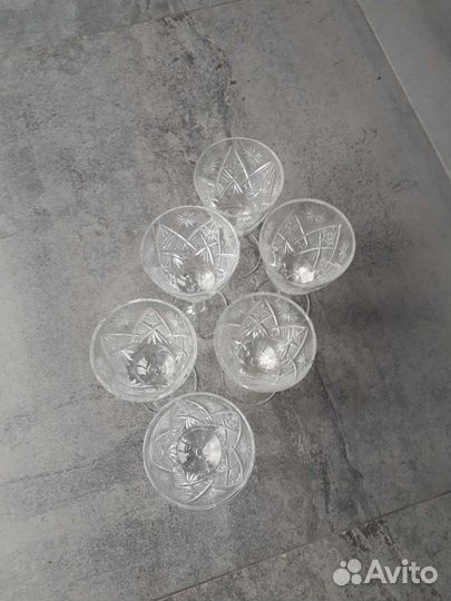 Хрустальные бокалы