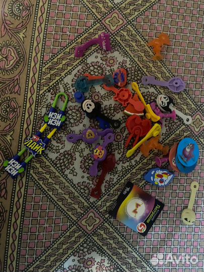 Бравлы, скрепыши, лента