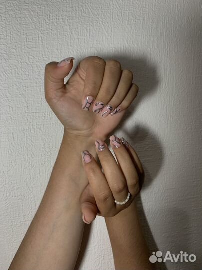 Маникюр на дому